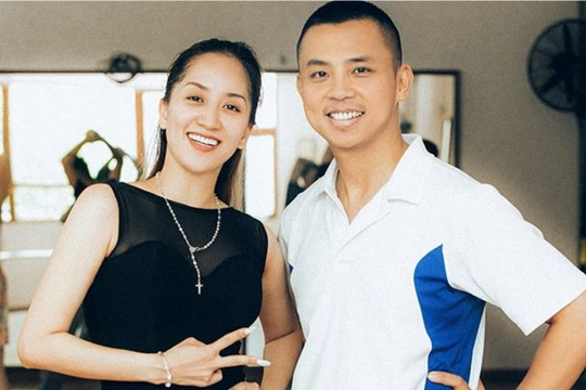 Khánh Thi bất ngờ đăng ảnh với tình cũ Chí Anh