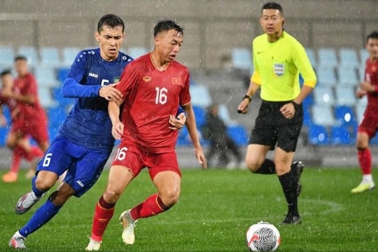 Tuyển Việt Nam thua trận thứ 2 dưới thời huấn luyện viên Philippe Troussier