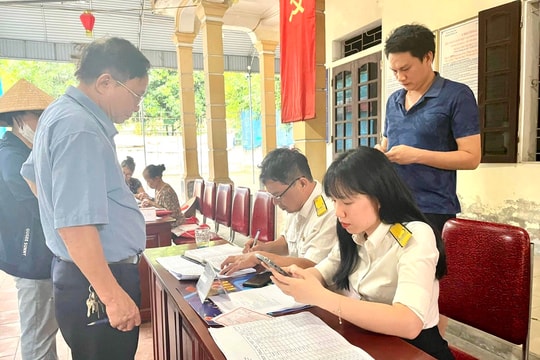 Nghệ An hỗ trợ cài đặt ứng dụng thuế điện tử eTax Mobile