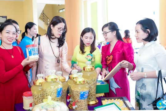 Nghệ An tổ chức nhiều hoạt động, phong trào thiết thực hướng tới Ngày Phụ nữ Việt Nam 20/10