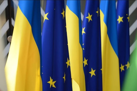 Phương Tây chuẩn bị đòn bất ngờ vào Ukraine