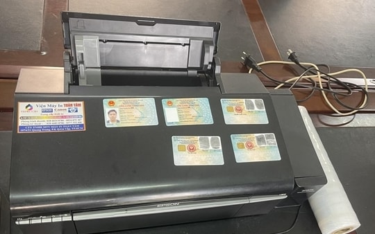 Đường dây làm giả căn cước công dân, lập tài khoản ngân hàng để lừa đảo