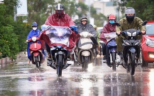 Áp cao lục địa suy yếu chậm, ngày 16/10 Nghệ An trời nhiều mây, sáng và đêm có mưa