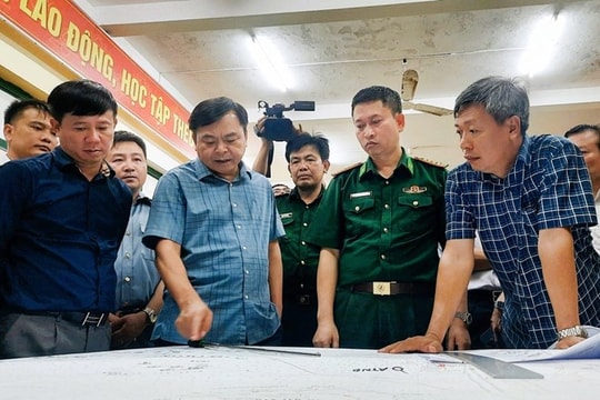 3 tàu hải quân đang tìm 13 ngư dân mất tích tại Song Tử Tây