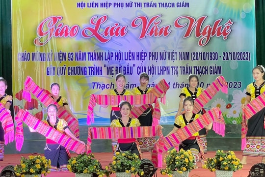 Mang yêu thương đến với phụ nữ và trẻ em khó khăn, yếu thế