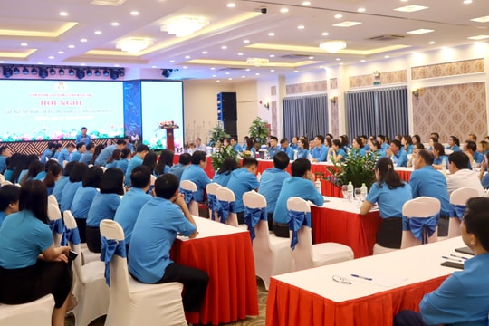 Công đoàn Nghệ An gặp mặt cán bộ công đoàn cơ sở khối doanh nghiệp