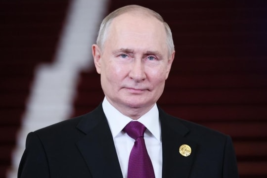 Tổng thống Putin khuyên chính quyền Mỹ 'còn sống, còn học hỏi'