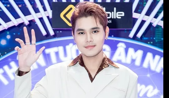 Lâm Phúc Vietnam Idol: hành trình lột xác từ 100 kg đến hotboy