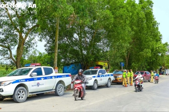 Nghệ An tăng cường các giải pháp phòng ngừa, ngăn chặn tai nạn giao thông đặc biệt nghiêm trọng
