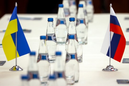 Phi quân sự hóa, trung lập, chấp nhận tình trạng lãnh thổ: Điều kiện hòa bình tốt nhất cho Ukraine