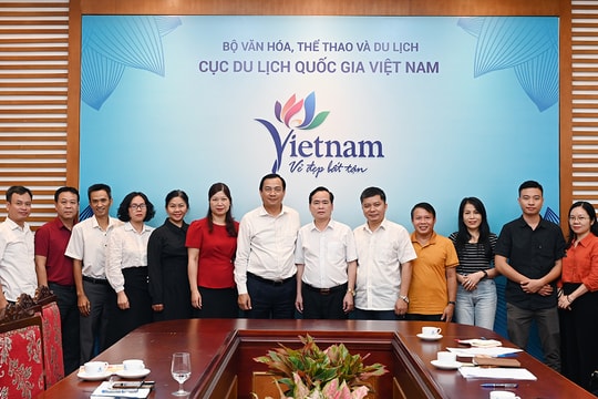 Trung tâm Xúc tiến Đầu tư, Thương mại và Du lịch Nghệ An làm việc với các cơ quan, đơn vị Trung ương và địa phương