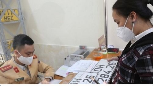 Sang tên xe đối với trường hợp chủ cũ đã chết hoặc mất liên lạc như thế nào?