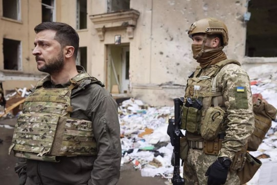 Xe tăng Abrams của Mỹ đến Ukraine quá muộn?