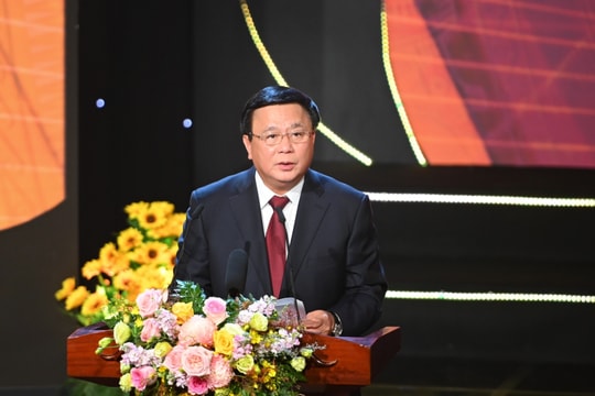 Đồng chí Nguyễn Xuân Thắng: Bảo vệ nền tảng tư tưởng của Đảng là bảo vệ cái đúng, cái tiến bộ, phê phán cái sai, cái tiêu cực