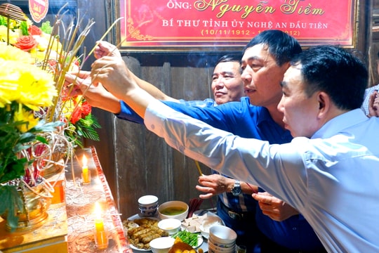 Tưởng niệm 91 năm ngày mất đồng chí Nguyễn Tiềm - nguyên Bí thư Tỉnh ủy Nghệ An đầu tiên