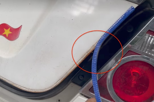 Những phụ kiện lắp thêm trên ô tô dễ khiến chủ xe hối hận 