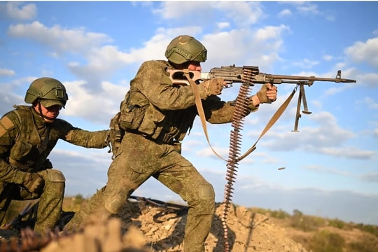 Cựu sĩ quan tình báo: Mỹ không hiểu Nga bắn hạ máy bay của Ukraine như thế nào