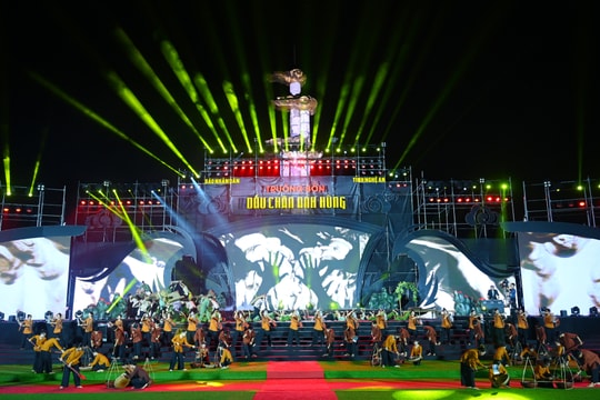 Chương trình nghệ thuật 'Truông Bồn - Dấu chân Anh hùng': Tôn vinh, lan tỏa chủ nghĩa yêu nước, anh hùng cách mạng 