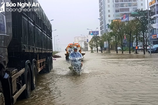 Mưa lớn ở Bắc Trung Bộ kéo dài đến ngày 1/11, nguy cơ cao xảy ra ngập úng ở nhiều nơi