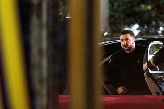 Cựu Thủ tướng Ukraine phân tích điều kiện để Tổng thống Zelensky đến Nga ngay lập tức 