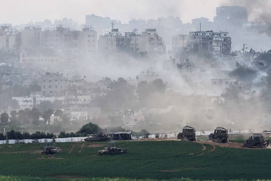 Quân đội Israel mở rộng chiến dịch trên bộ tại Gaza, tấn công 600 mục tiêu của Hamas