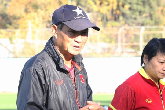 HLV Mai Đức Chung: 'Chúng tôi sẽ chơi hết mình trước đội tuyển Nhật Bản'