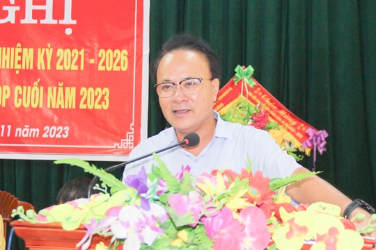 Phó Chủ tịch Thường trực HĐND tỉnh Nghệ An yêu cầu các xã đề cao trách nhiệm trong cấp Giấy chứng nhận quyền sử dụng đất