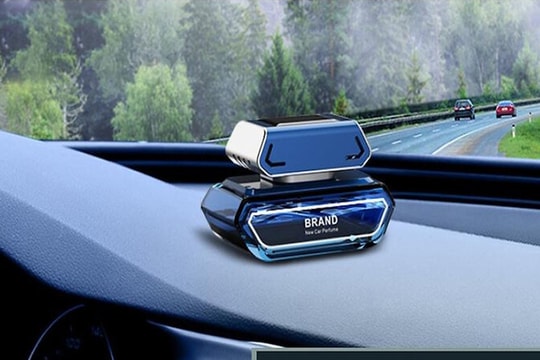 Có nên để nước hoa trong xe ô tô?