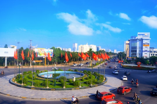 Ban Thường vụ Thành ủy Vinh cho ý kiến về đề xuất cơ chế, chính sách vượt trội cho thành phố Vinh