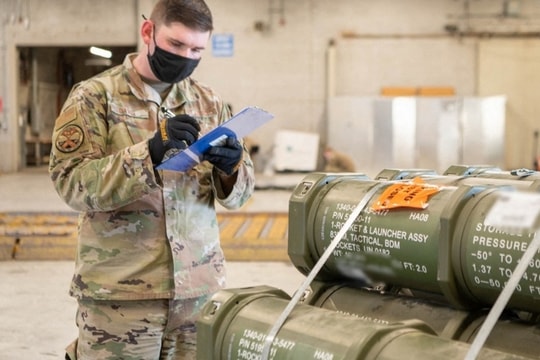 Nhà Trắng nói rằng viện trợ cho Ukraine đang cạn kiệt