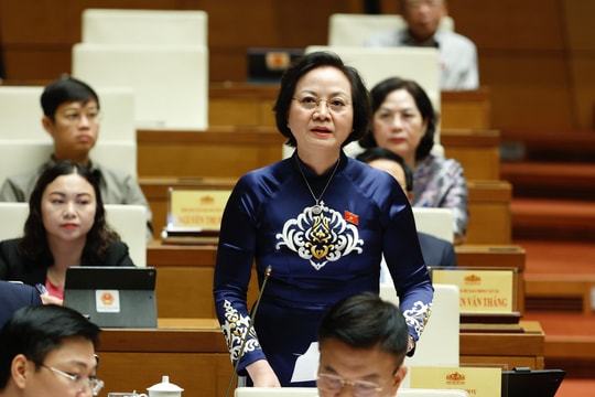 Lương mới của nhà giáo được ưu tiên xét theo thang, bảng lương cao nhất trong hệ thống hành chính sự nghiệp