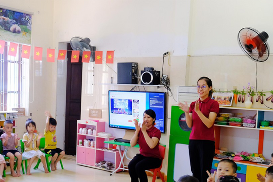 Bộ trưởng Nội vụ: Lương nhà giáo được ưu tiên xét theo thang, bảng lương cao nhất