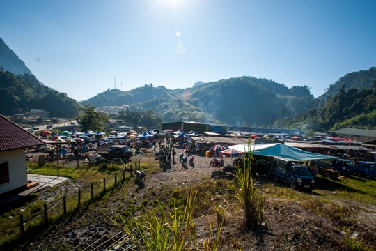 Làm thế nào để không 'bỏ ngỏ' tiềm năng kinh tế vùng cửa khẩu của Nghệ An?