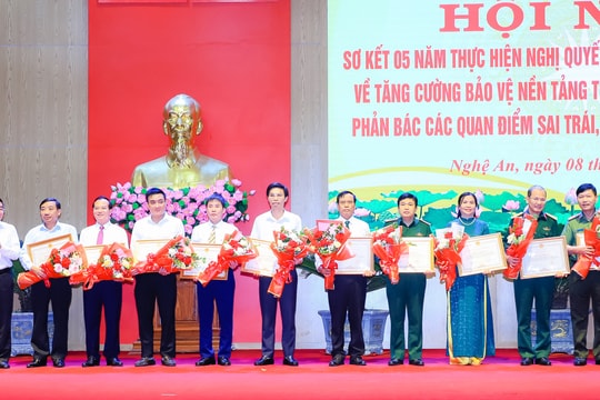 Nghệ An sơ kết 5 năm thực hiện Nghị quyết của Bộ Chính trị về tăng cường bảo vệ nền tảng tư tưởng của Đảng