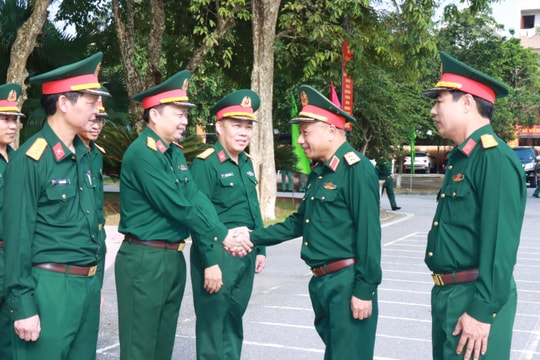 Tổng cục Chính trị Quân đội nhân dân Việt Nam kiểm tra hoạt động công tác Đảng, công tác chính trị tại Bộ chỉ huy Quân sự tỉnh