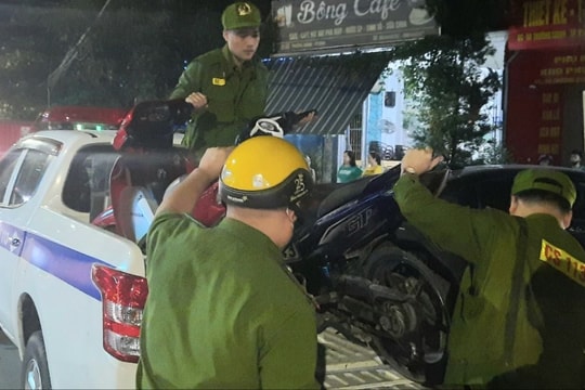 Kịp thời ngăn chặn gần 20 thanh, thiếu niên điều khiển xe mô tô lạng lách, đánh võng