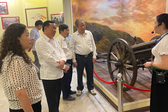 Trao đổi kinh nghiệm công tác thông tin đối ngoại giữa 2 tỉnh Nghệ An và Điện Biên