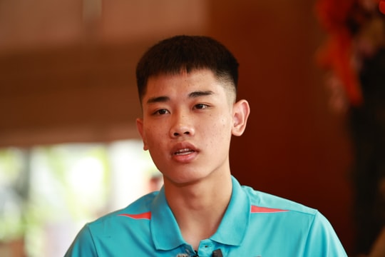 Tiền đạo Đình Bắc: 'Toàn đội đang hướng đến mục tiêu vượt qua vòng loại thứ hai World Cup 2026’