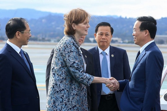 Chủ tịch nước Võ Văn Thưởng và phu nhân đến San Francisco, bắt đầu tham dự APEC