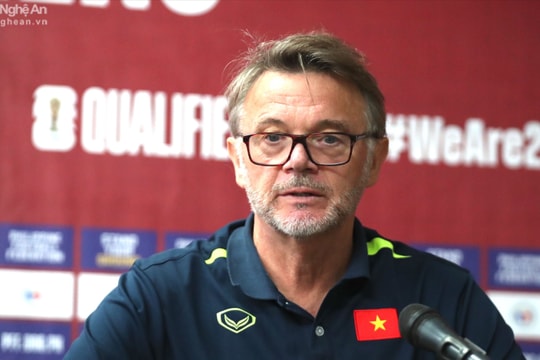 HLV Philippe Troussier: 'Chúng tôi đã sẵn sàng cho trận khai màn vòng loại World Cup 2026'