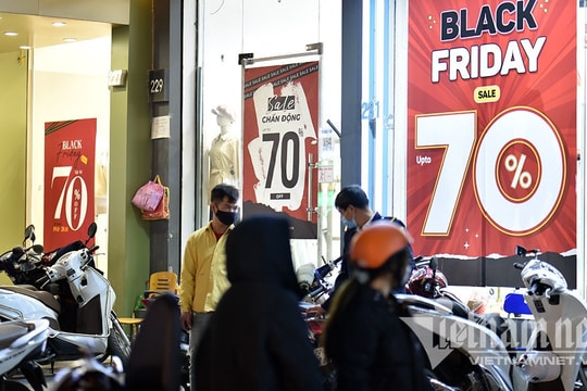 Cẩn thận chiêu tăng giá cao rồi giảm sốc dịp Black Friday, người mua hớ nặng