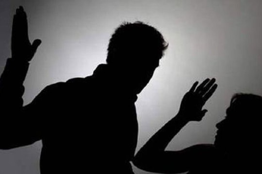 Tội hành hạ người khác bị xử phạt bao nhiêu năm tù?