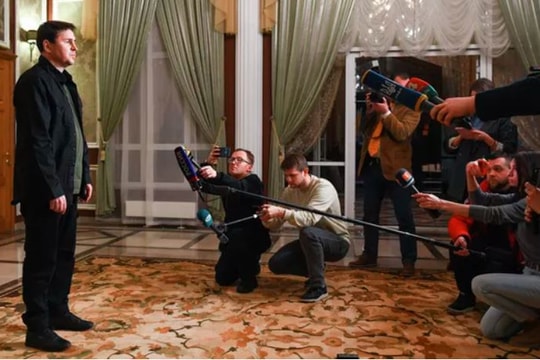 Cố vấn Tổng thống Zelensky: Khó có thể vô hiệu hóa lợi thế của Nga