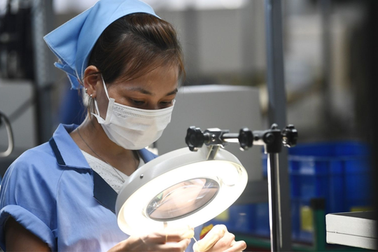 Thuế thu nhập cá nhân lần đầu giảm sau 10 năm, vẫn thu trên trăm nghìn tỷ