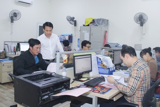 Nghệ An giao biên chế năm 2024 tăng so với năm 2023 gần 700 người