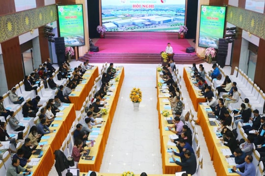 Gần 150 doanh nghiệp thuộc Khu kinh tế Đông Nam cập nhật quy định về Luật bảo vệ môi trường 