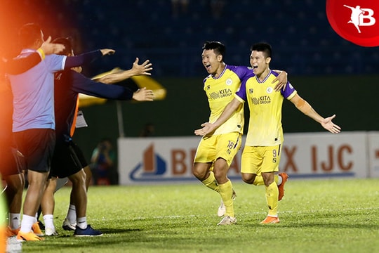 Kết quả Bình Dương 0-1 Hà Nội: Siêu phẩm 50 mét của Tuấn Hải; Đình Bắc lập siêu phẩm, Quảng Nam khởi đầu thuận lợi