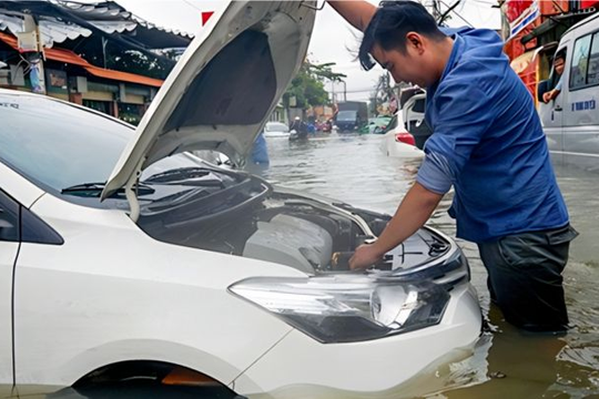 Mẹo nhận biết ô tô có lịch sử ngập nước