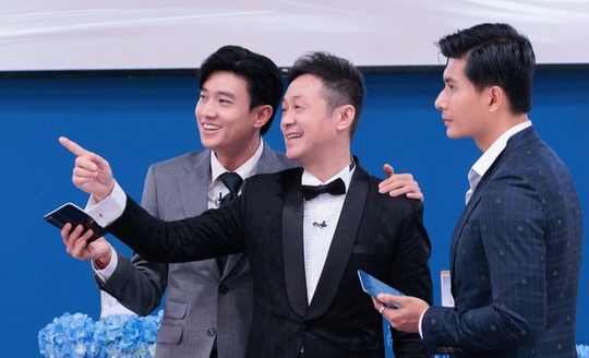 Quốc Trường lại 'mất tích', Lâm Bảo Châu tẻ nhạt khi dẫn 'Chị đẹp đạp gió'