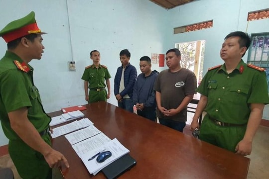 Mâu thuẫn chuyện gia đình, cháu kéo người đến 'xử' cậu ruột